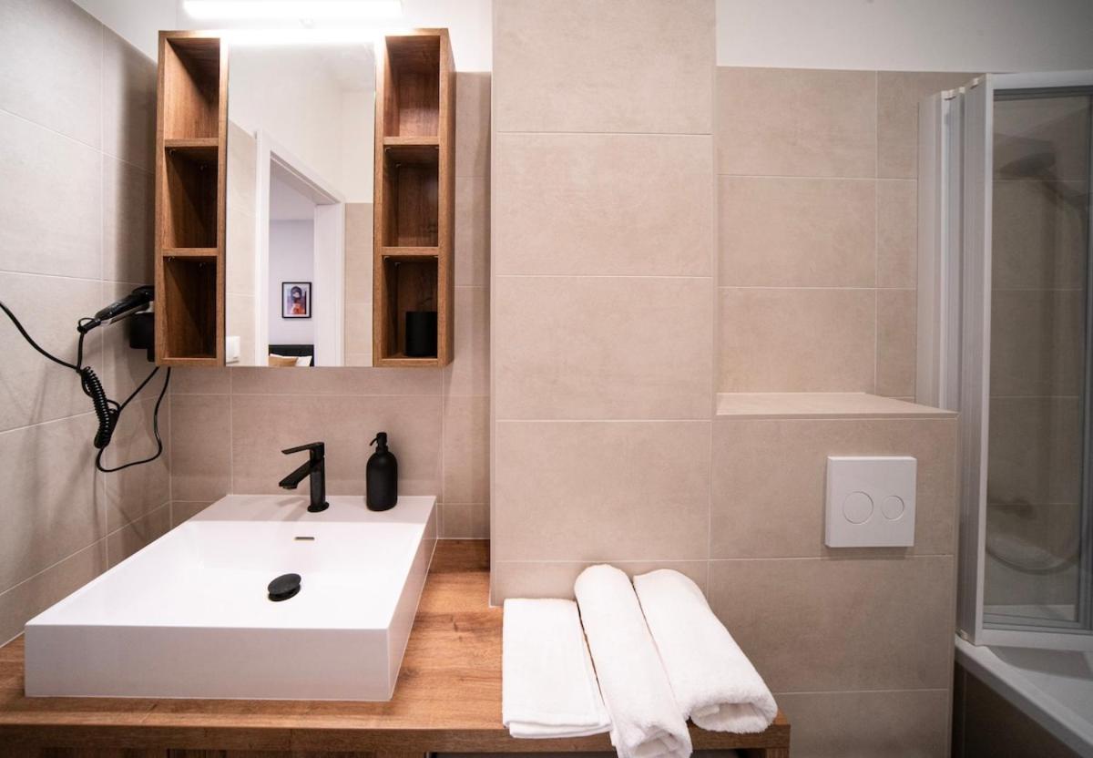 Petit Pearl - 2 People, Wifi, Tv, Ac Apartman *