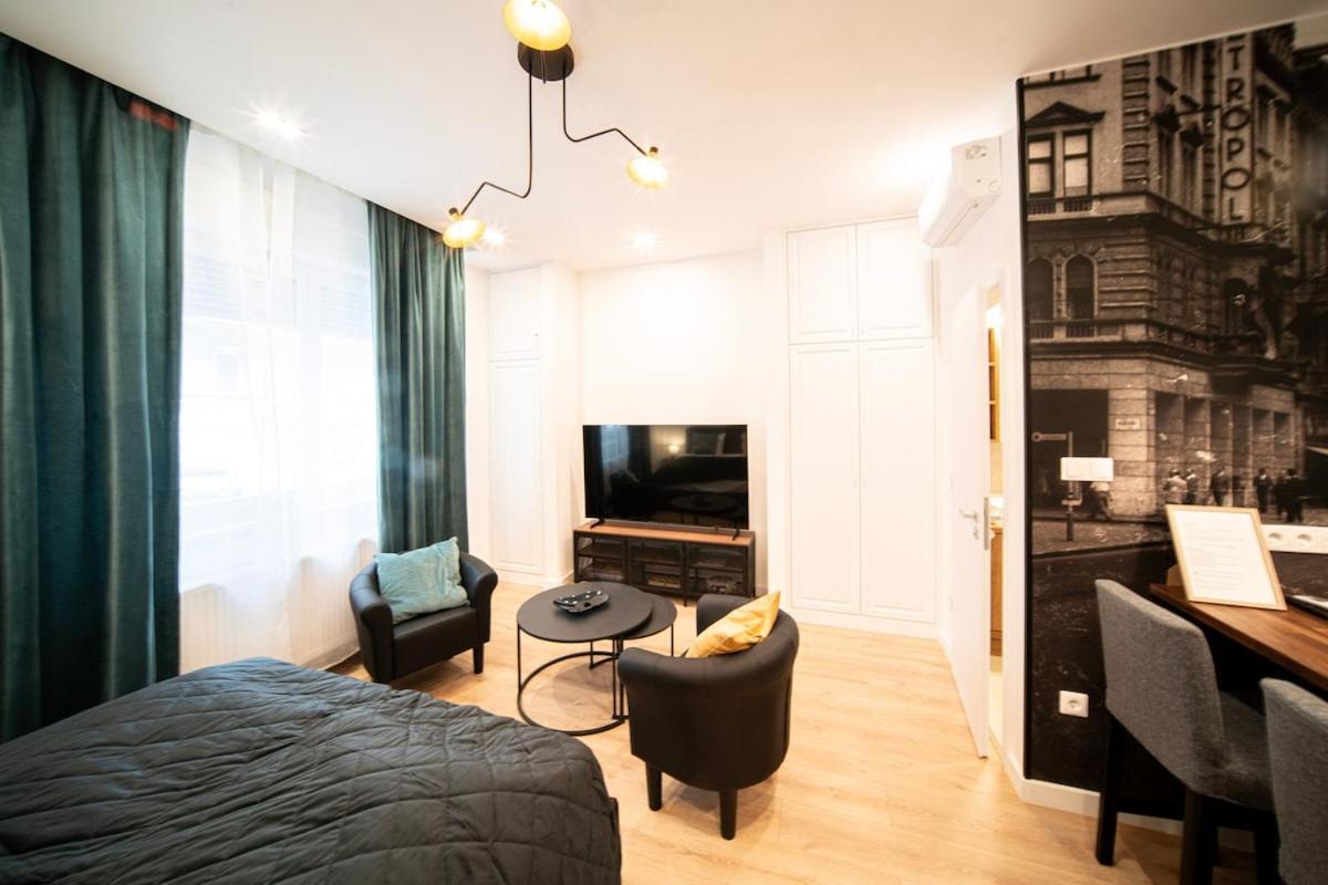 Apartman Petit Pearl - 2 People, Wifi, Tv, Ac Budapest